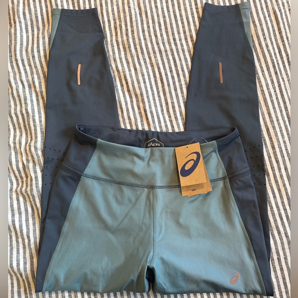 ASICS NAGINO™ RUN TIGHT - Picture 2 of 5